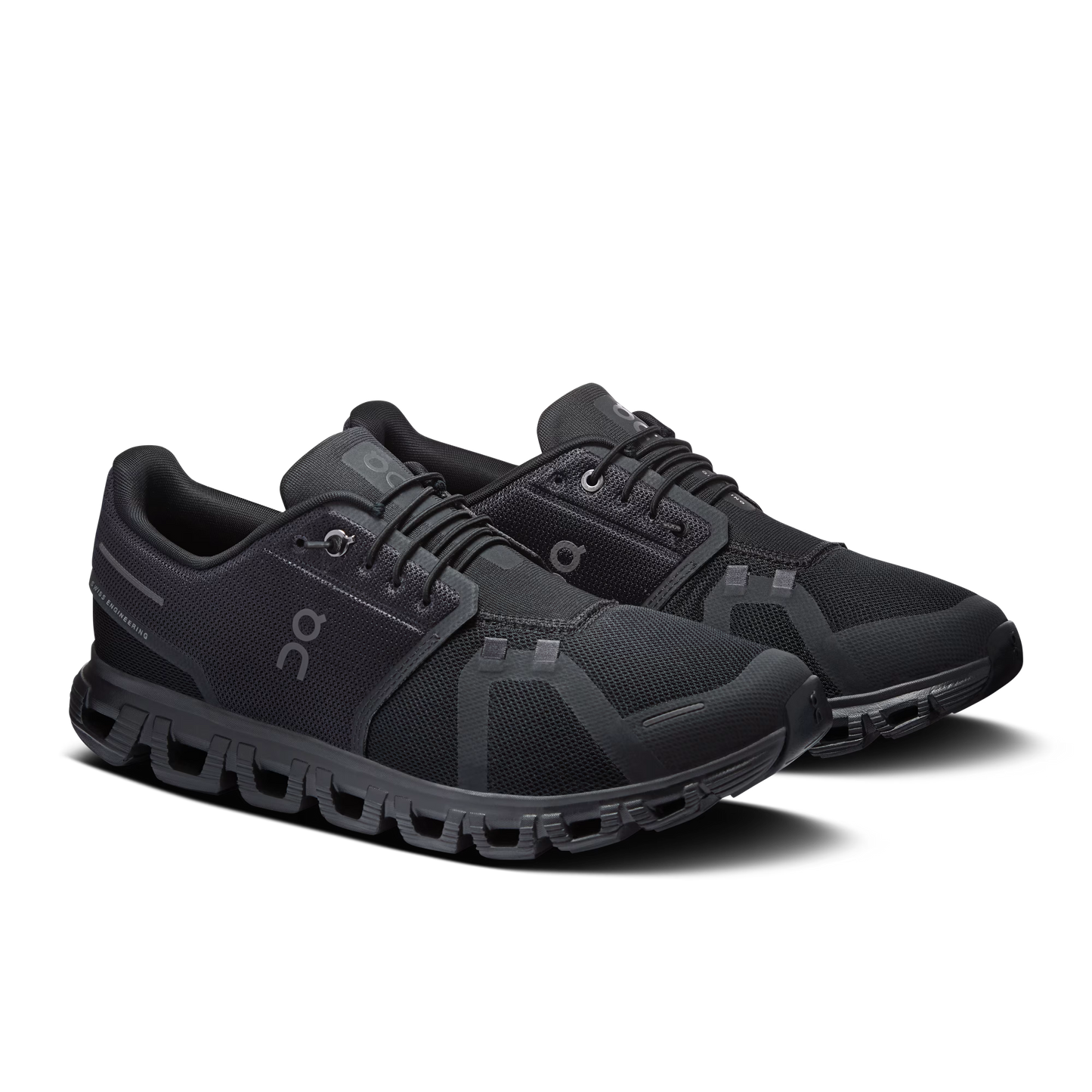 On Running Cloud 6 Black | Eclipse