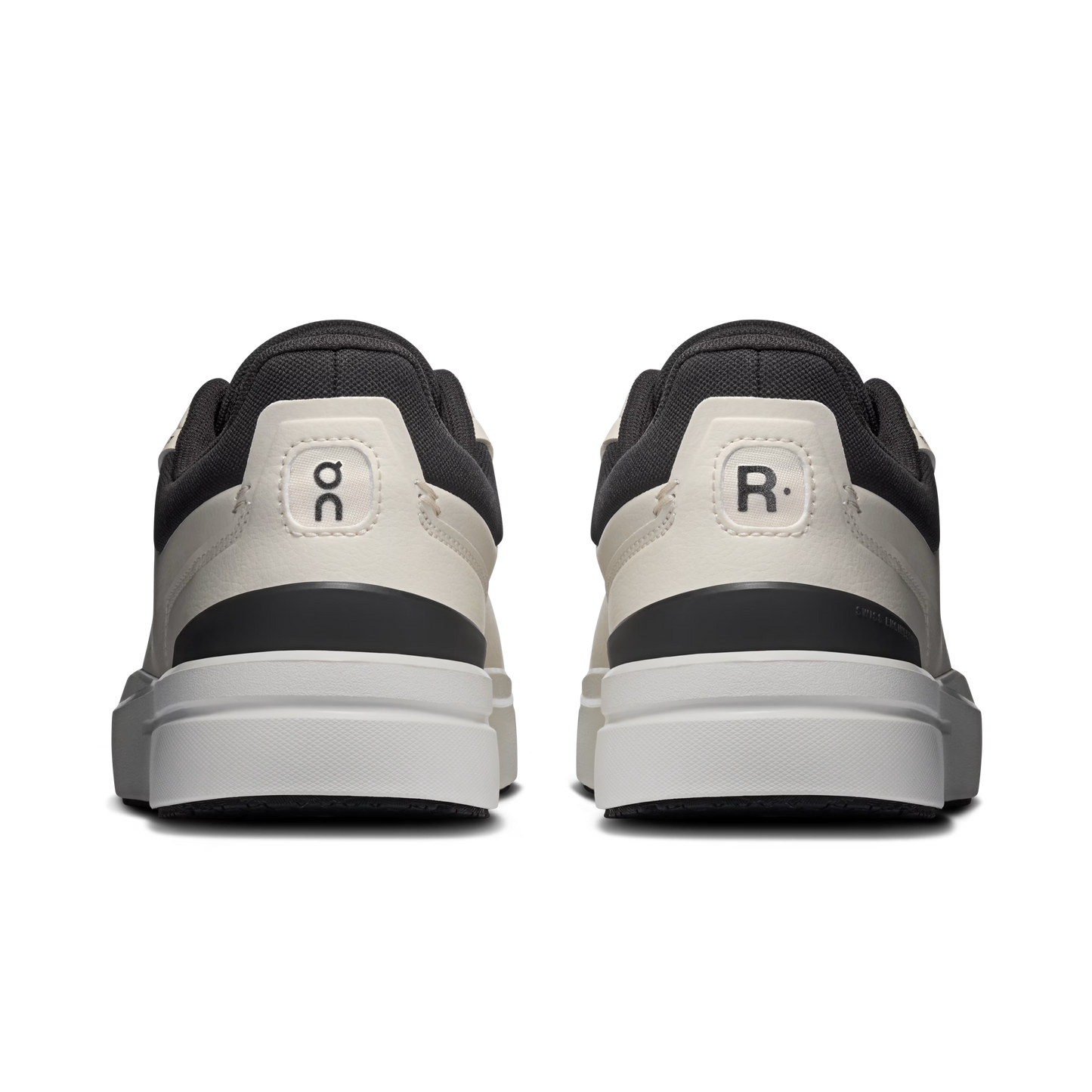 On Running THE ROGER Advantage Dew | Black