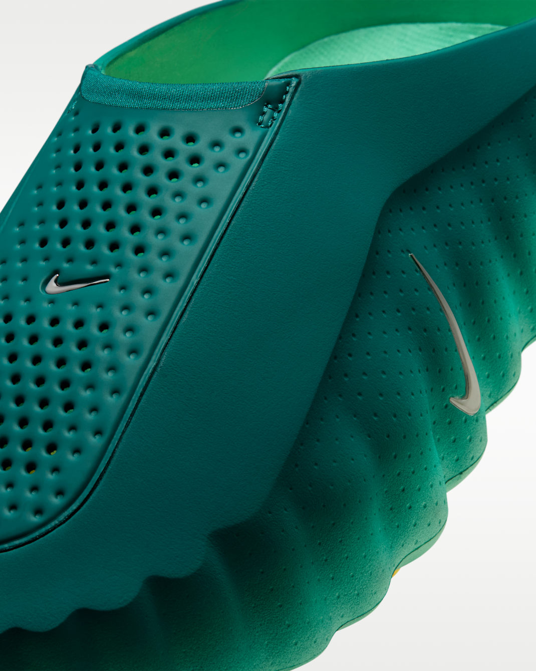 Nike Mind 001 Geode Teal Light Menta