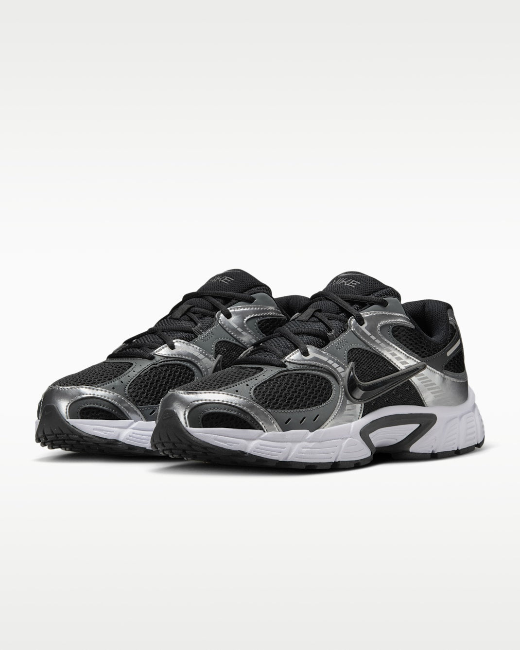 Nike V5 RNR Black/Anthracite/Smoke Grey/Black