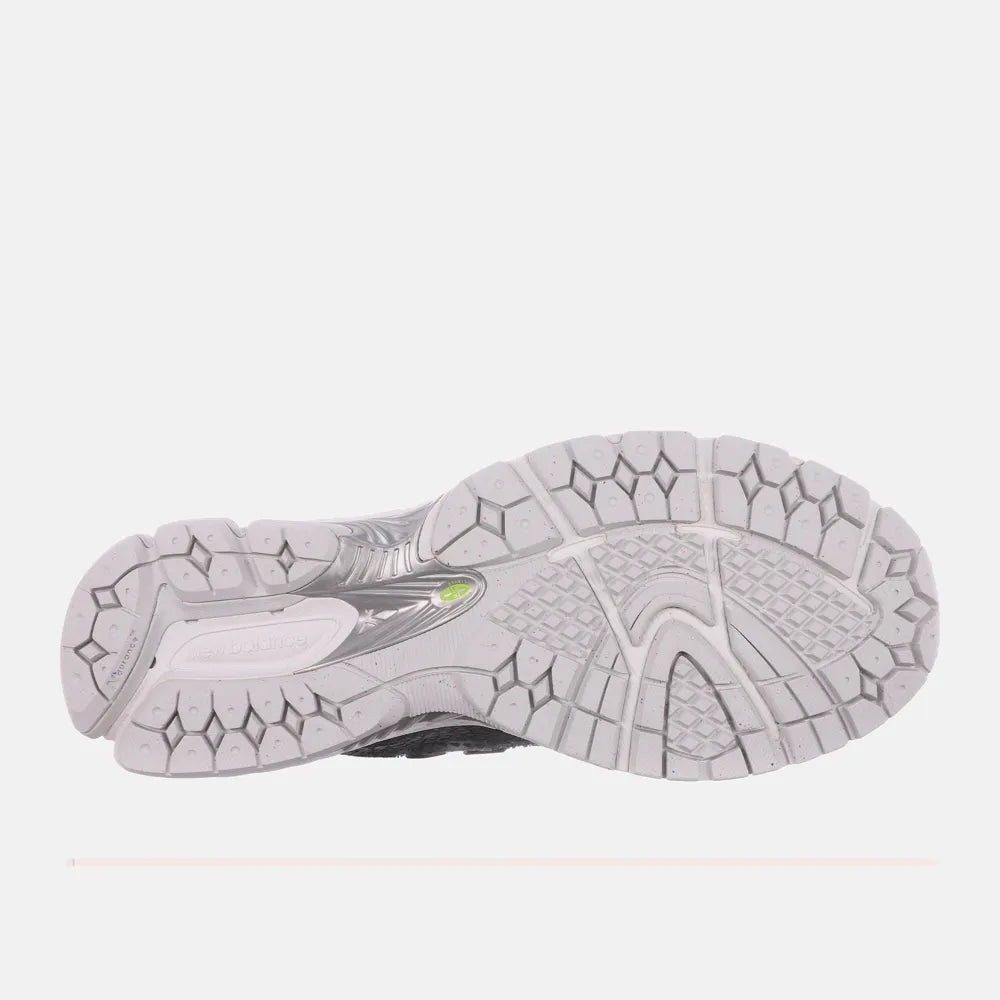 New Balance 1906f Unisex Sneakers Black White