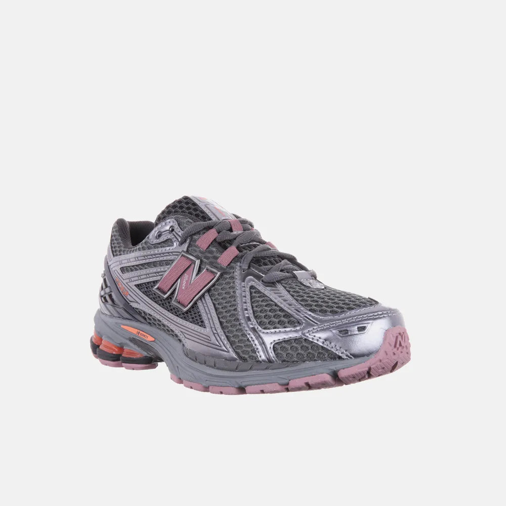 New Balance 1906R Unisex Sneakers Metallic Silver  Antique Rose