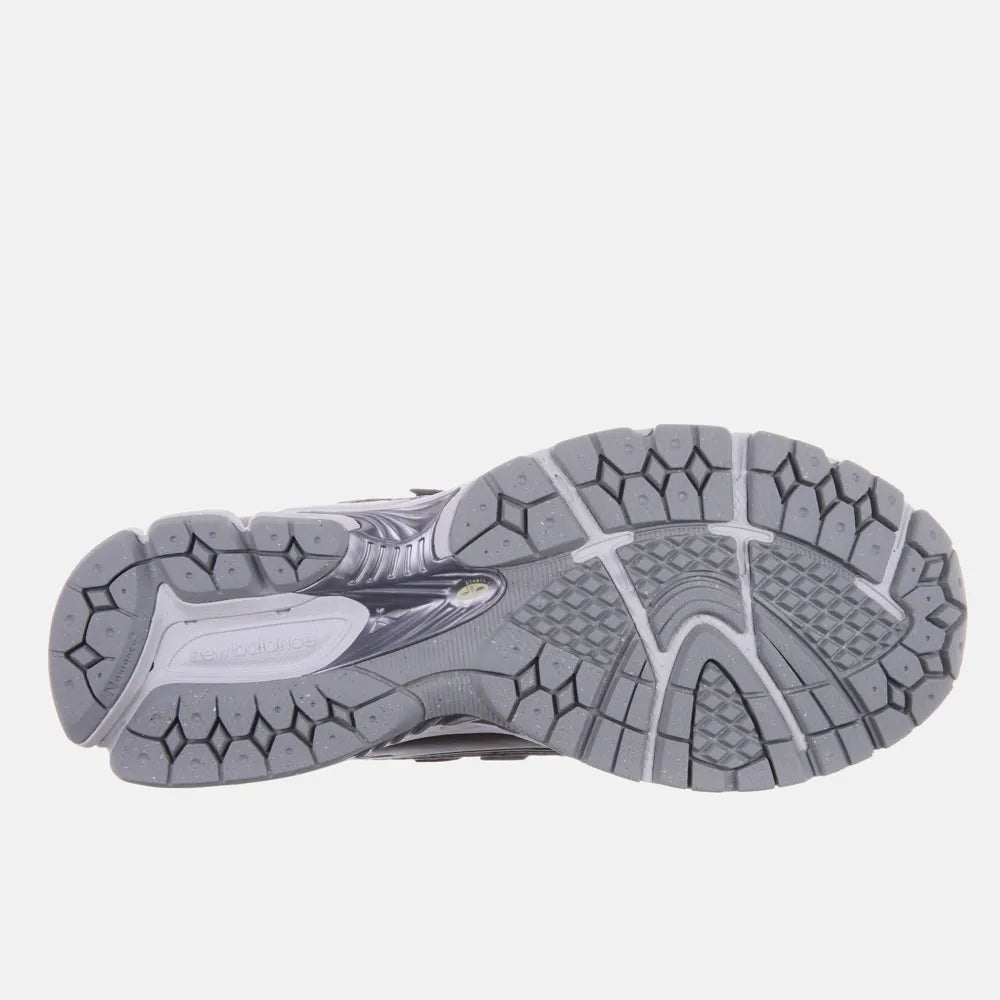 New Balance 1906R Unisex Sneakers Metallic Gray Black