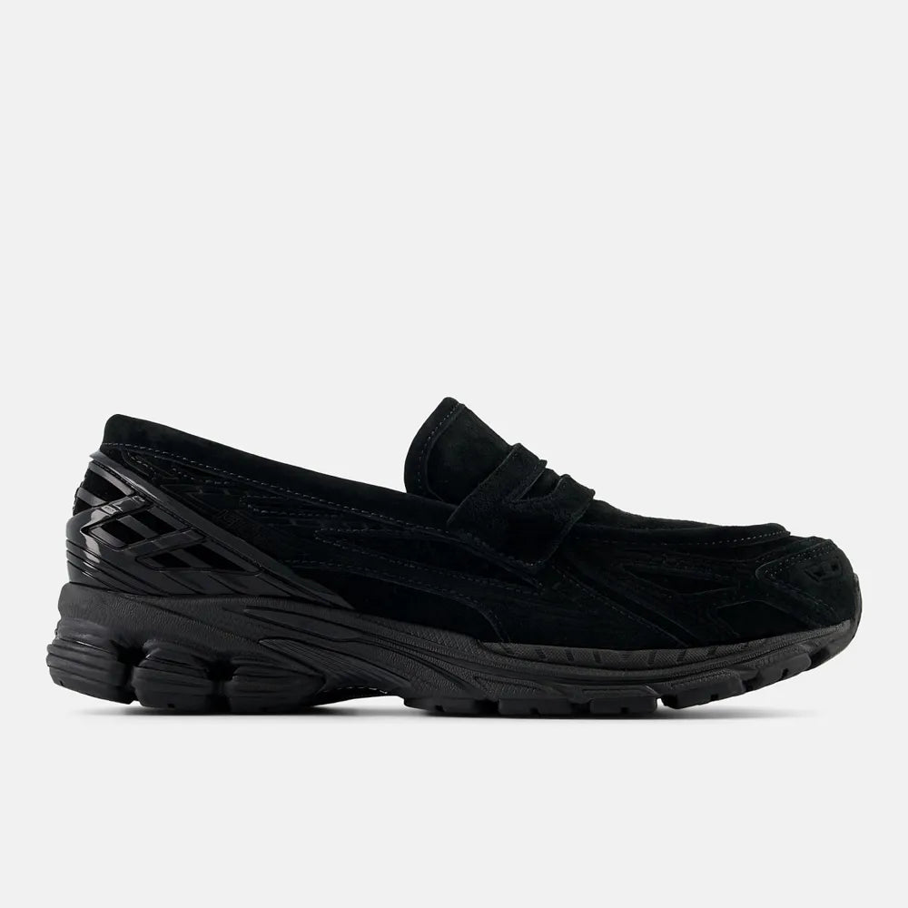 New Balance 1906 Unisex Loafer Sneakers Black