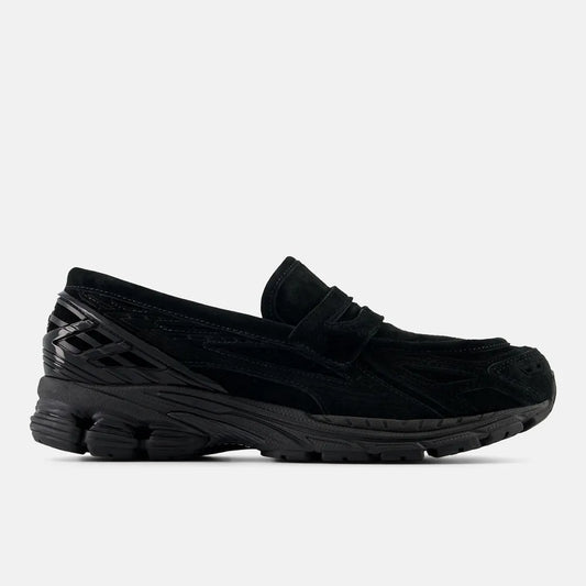 New Balance 1906 Unisex Loafer Sneakers Black