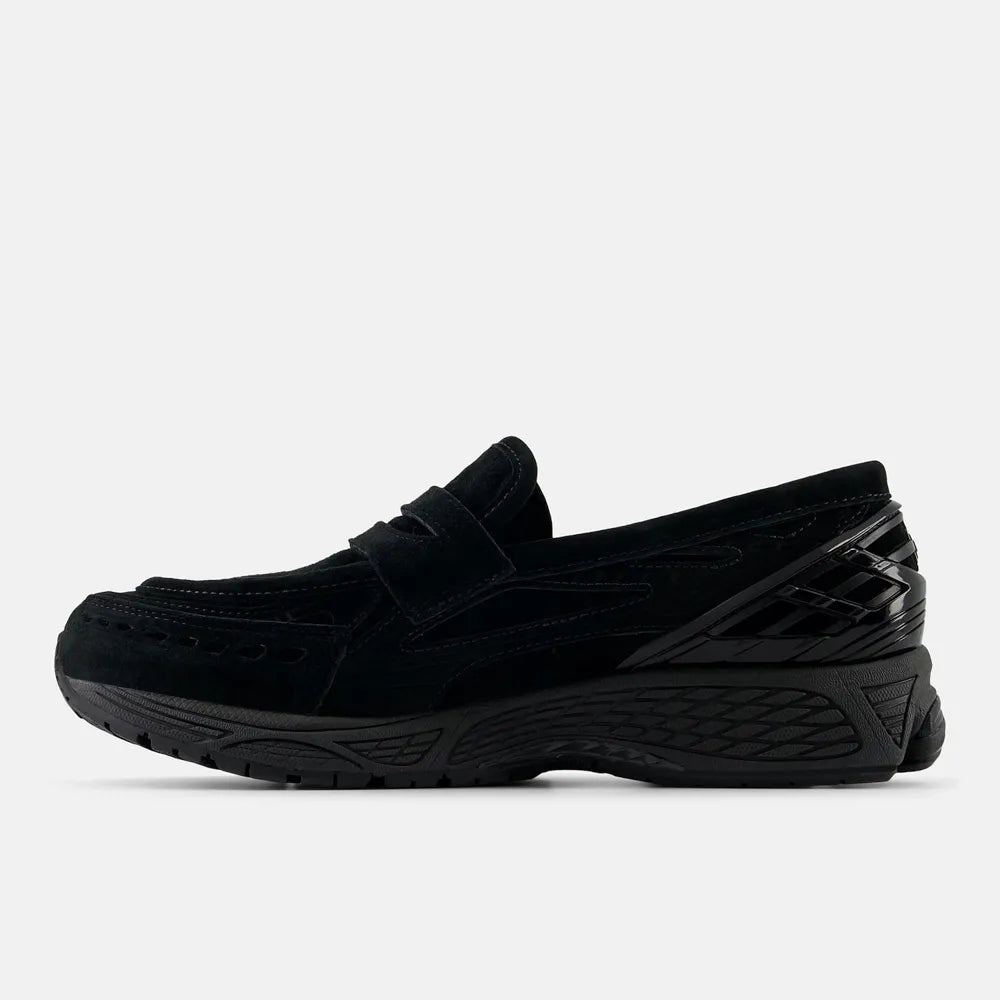 New Balance 1906 Unisex Loafer Sneakers Black