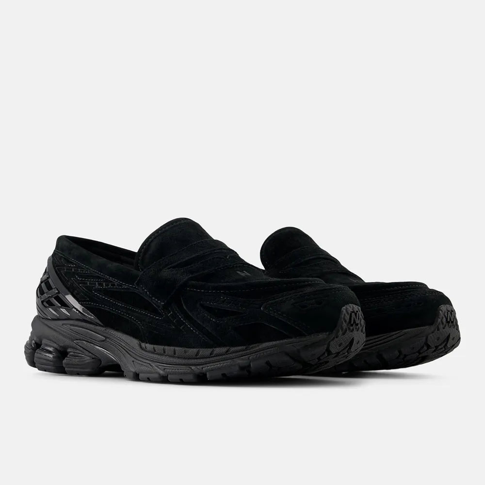 New Balance 1906 Unisex Loafer Sneakers Black