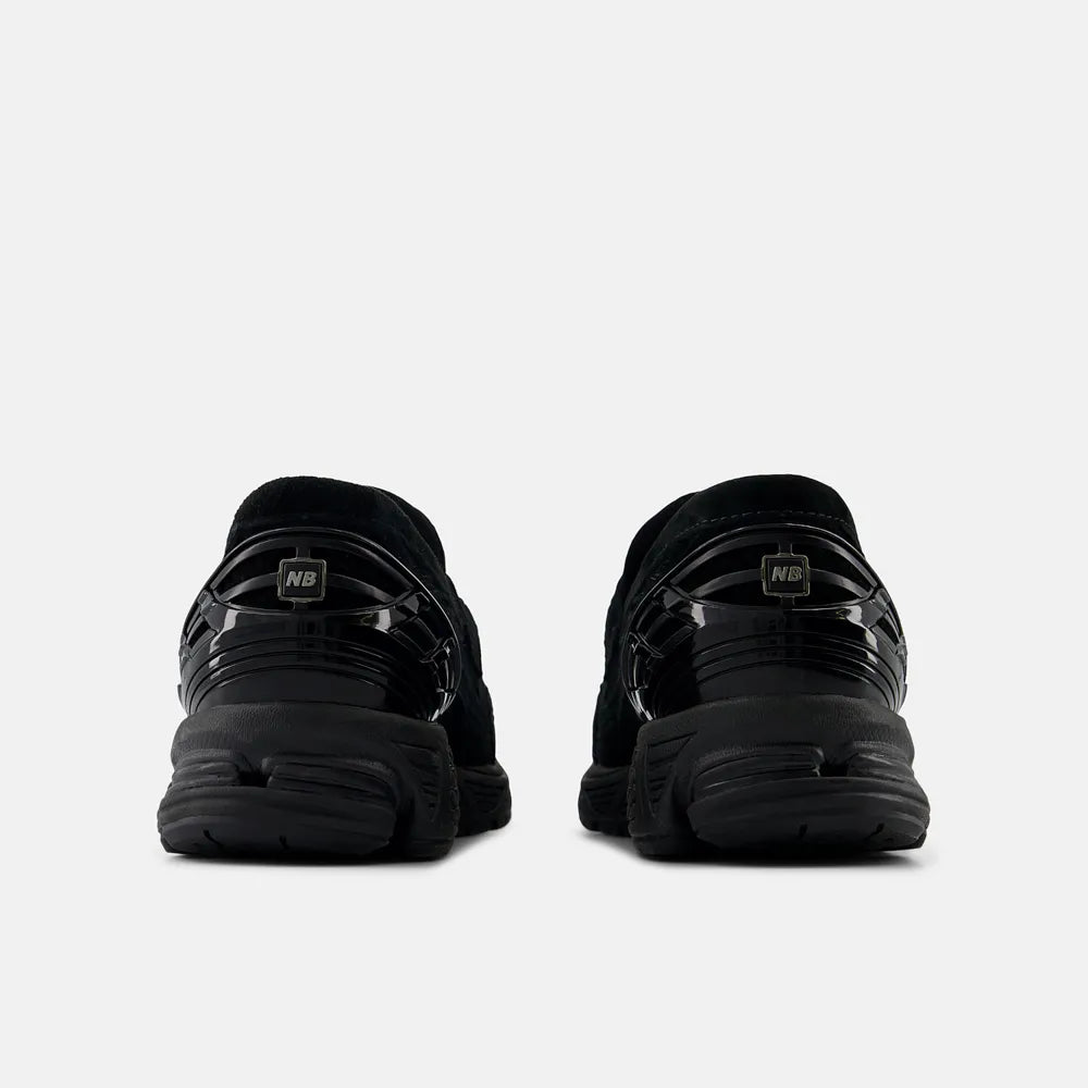 New Balance 1906 Unisex Loafer Sneakers Black