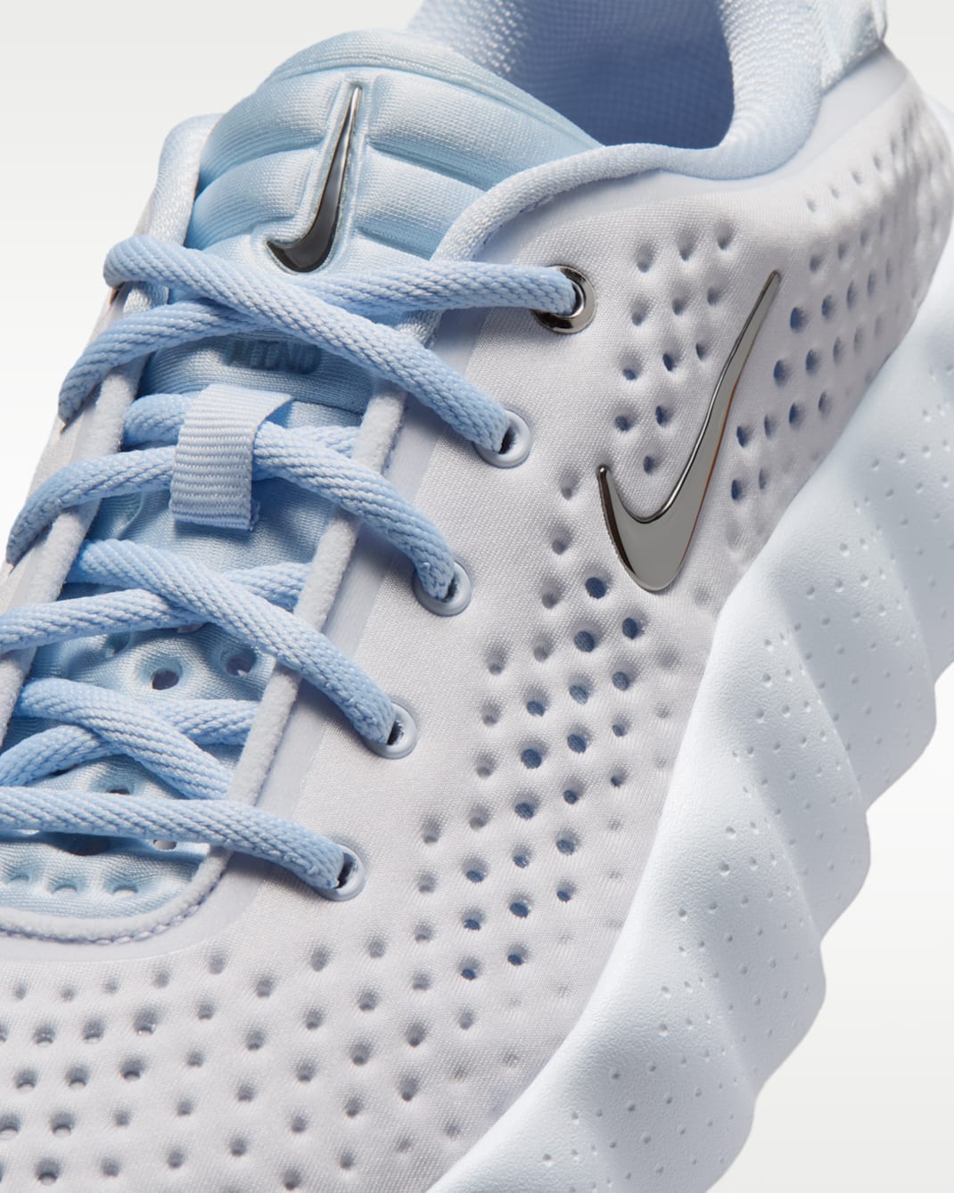 Nike Mind 002 WMNS Football Grey