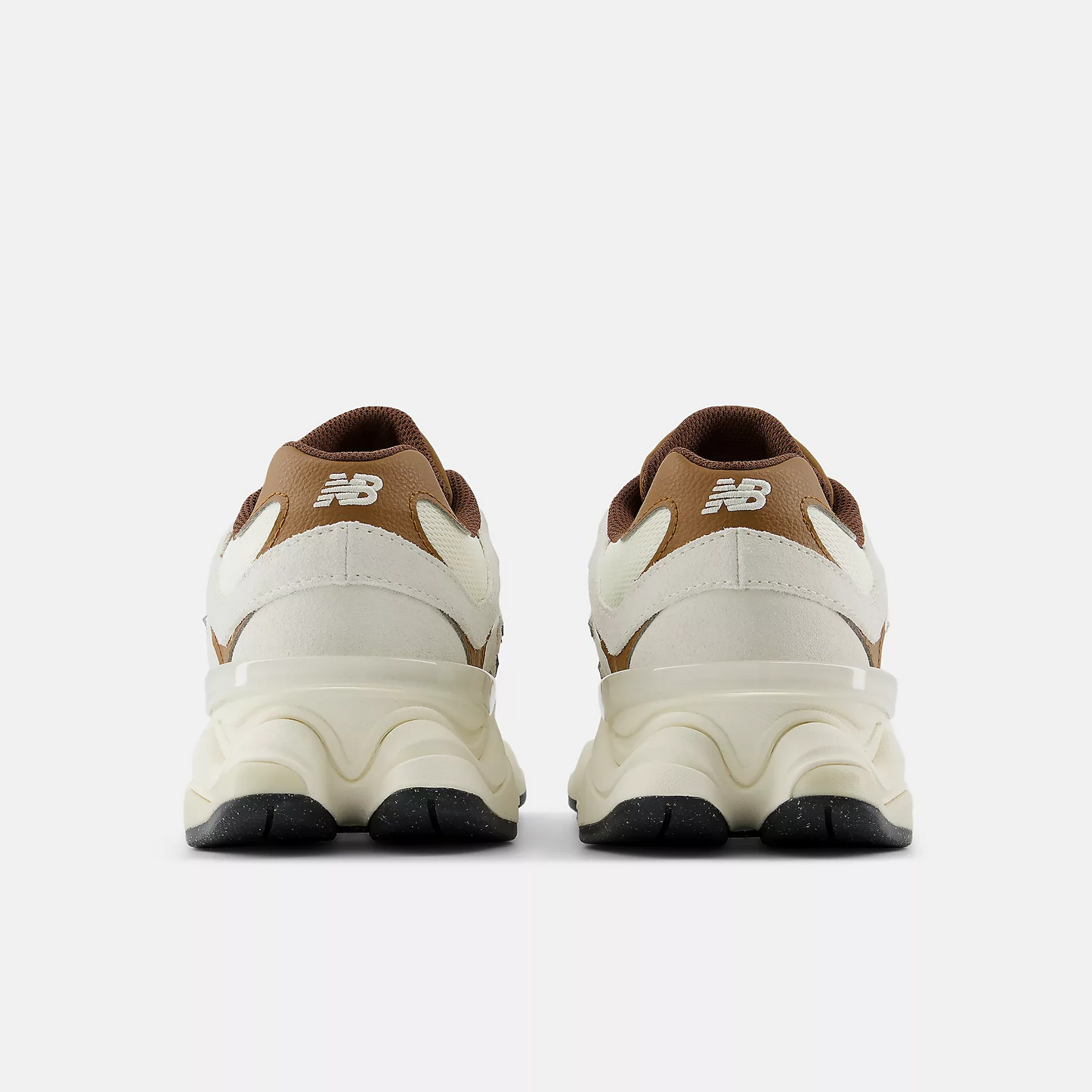 New Balance 9060 Breakfast Tea With Angora