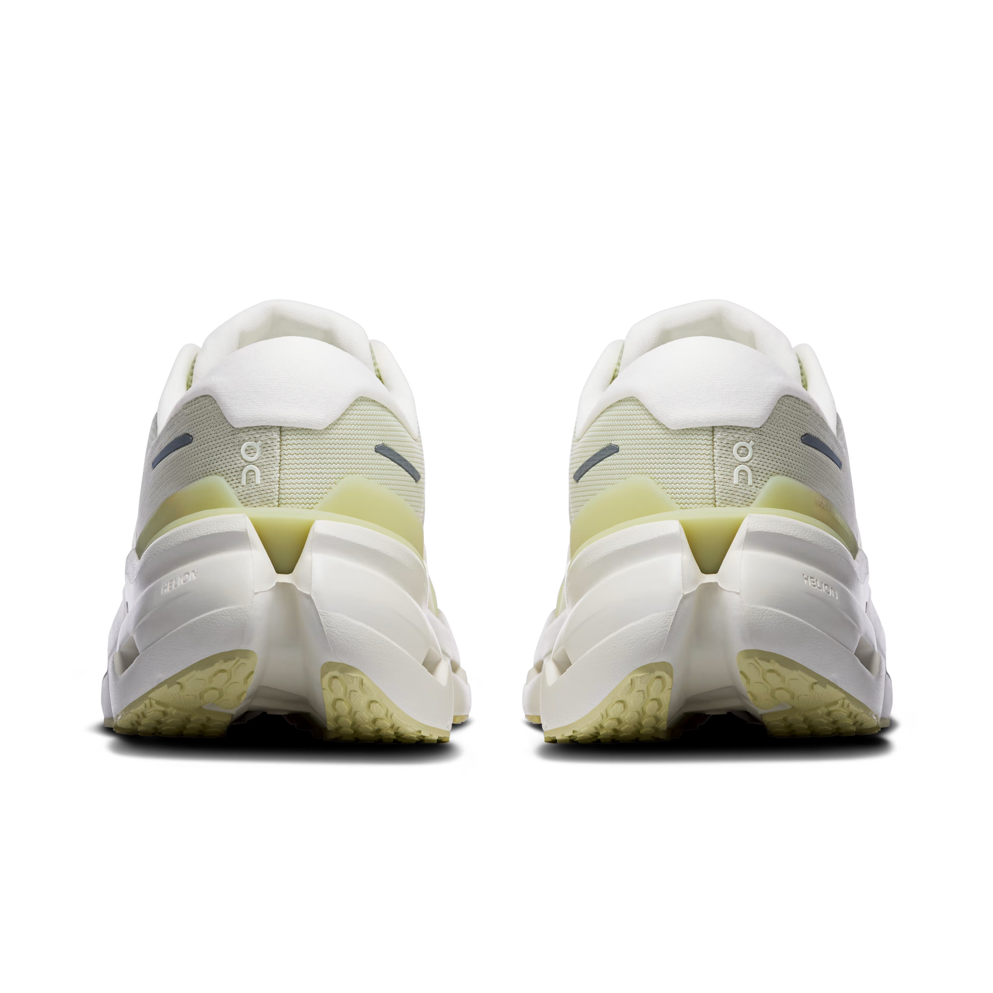 On Running Cloudrunner 3 Seedling | Ivory