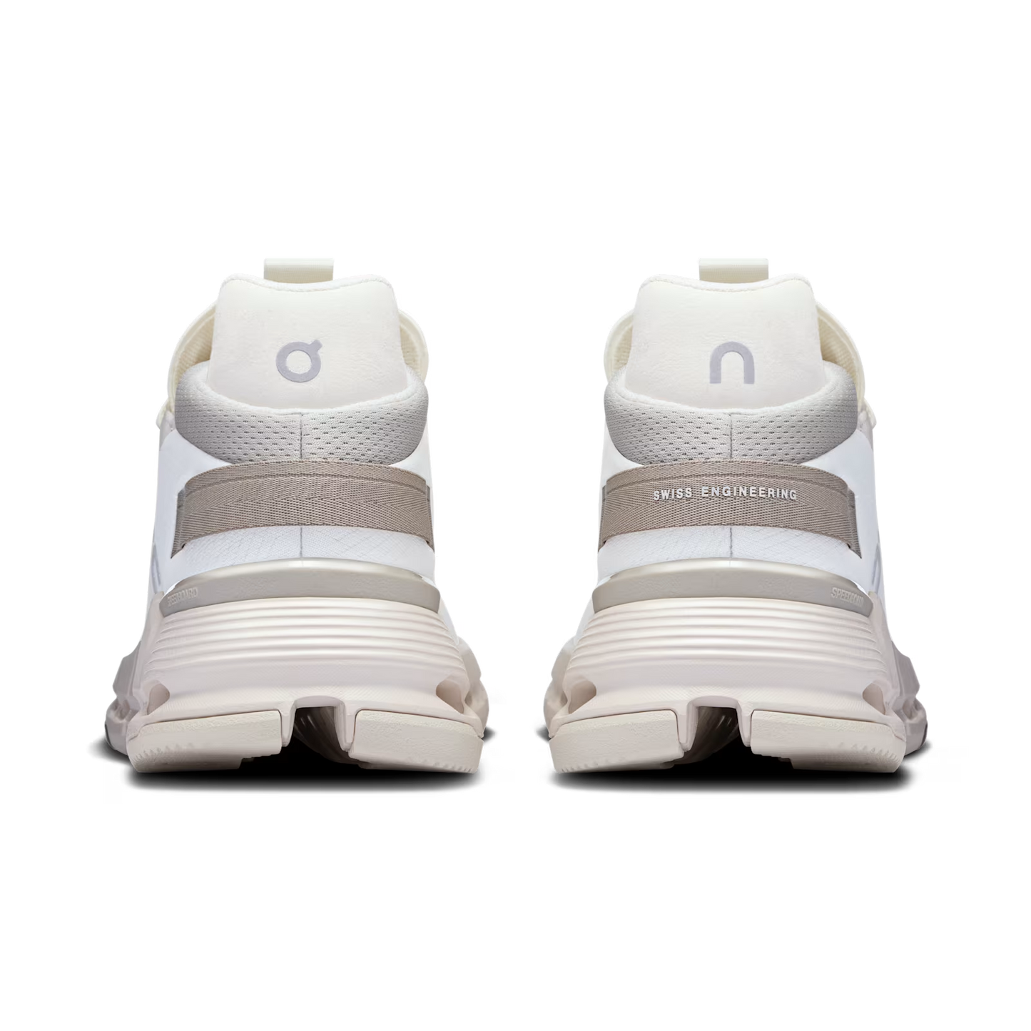 On Running Cloudnova 2 Ice | Sand