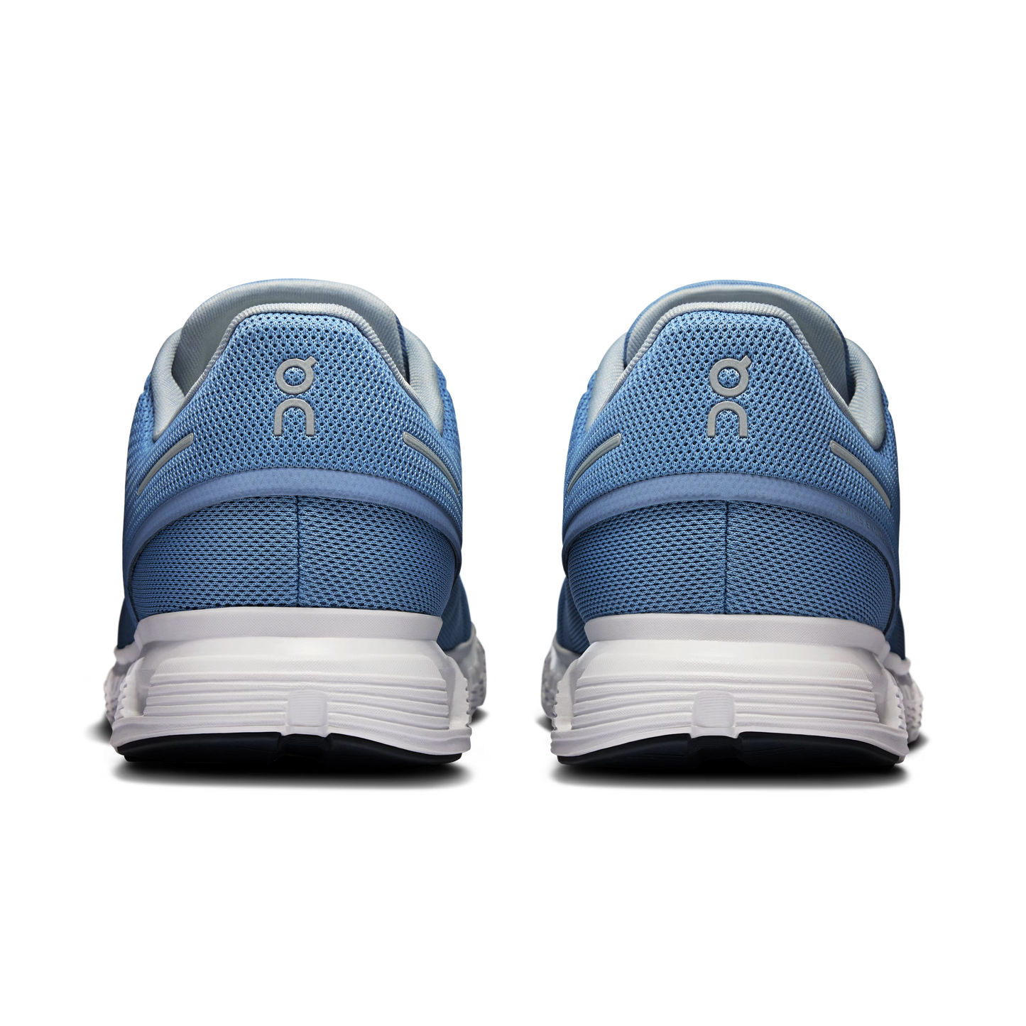 On Running Cloud 6 Chambray | White