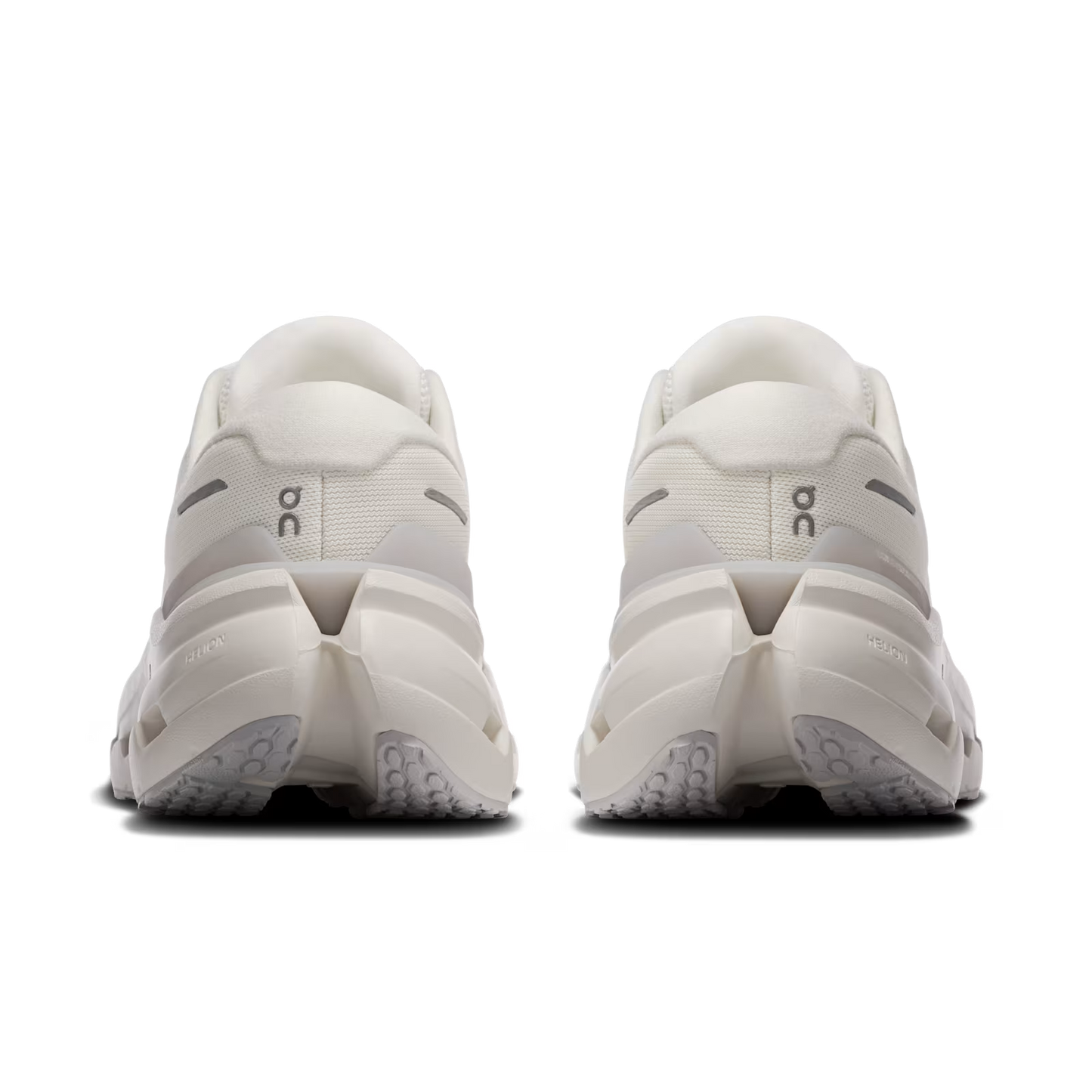 On Running Cloudrunner 3 White | Ivory
