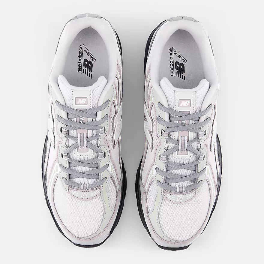 New Balance 740 SIilver Metallic with Raincloud