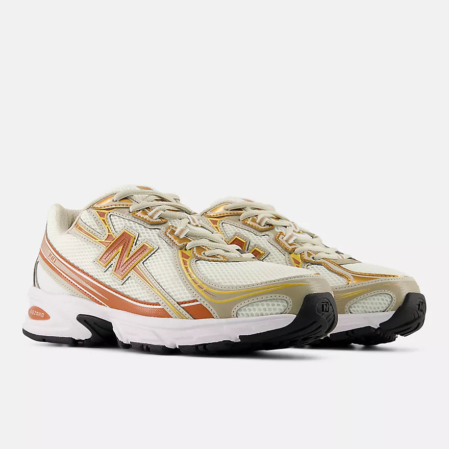New Balance 740 White with Cinnamon