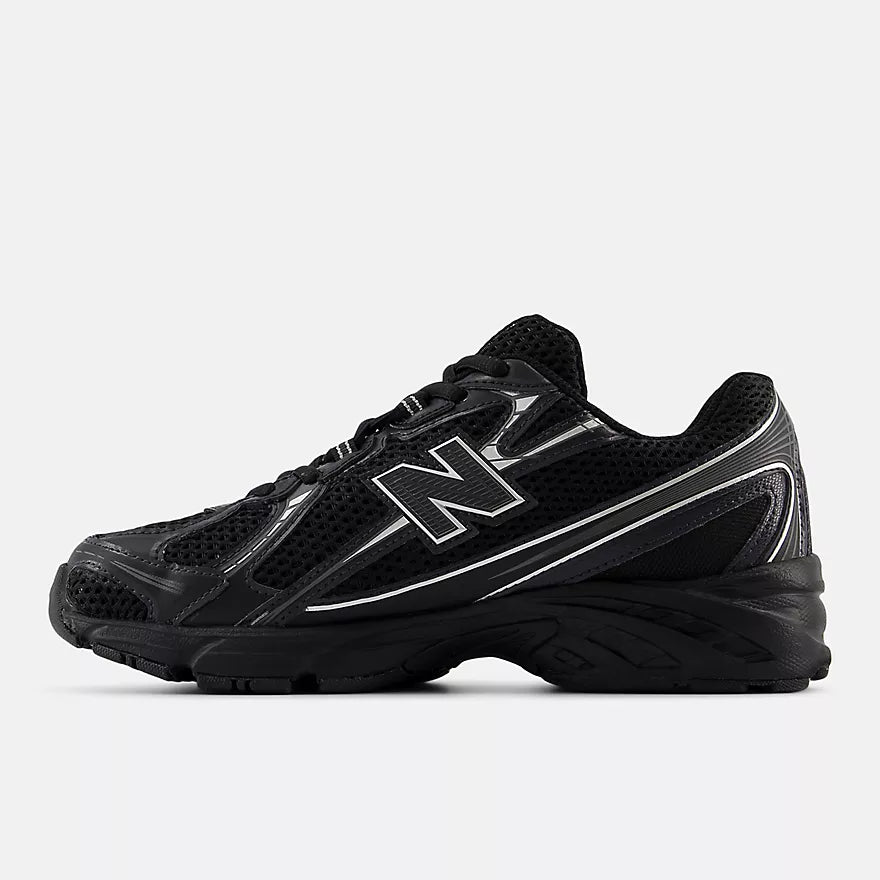 New Balance 740 Black with Silver Metallic